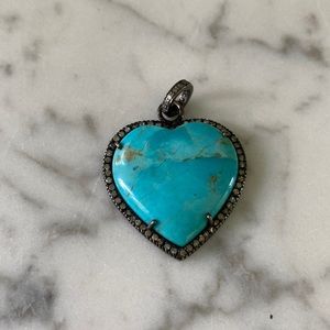 The woods fine jewelry pendant